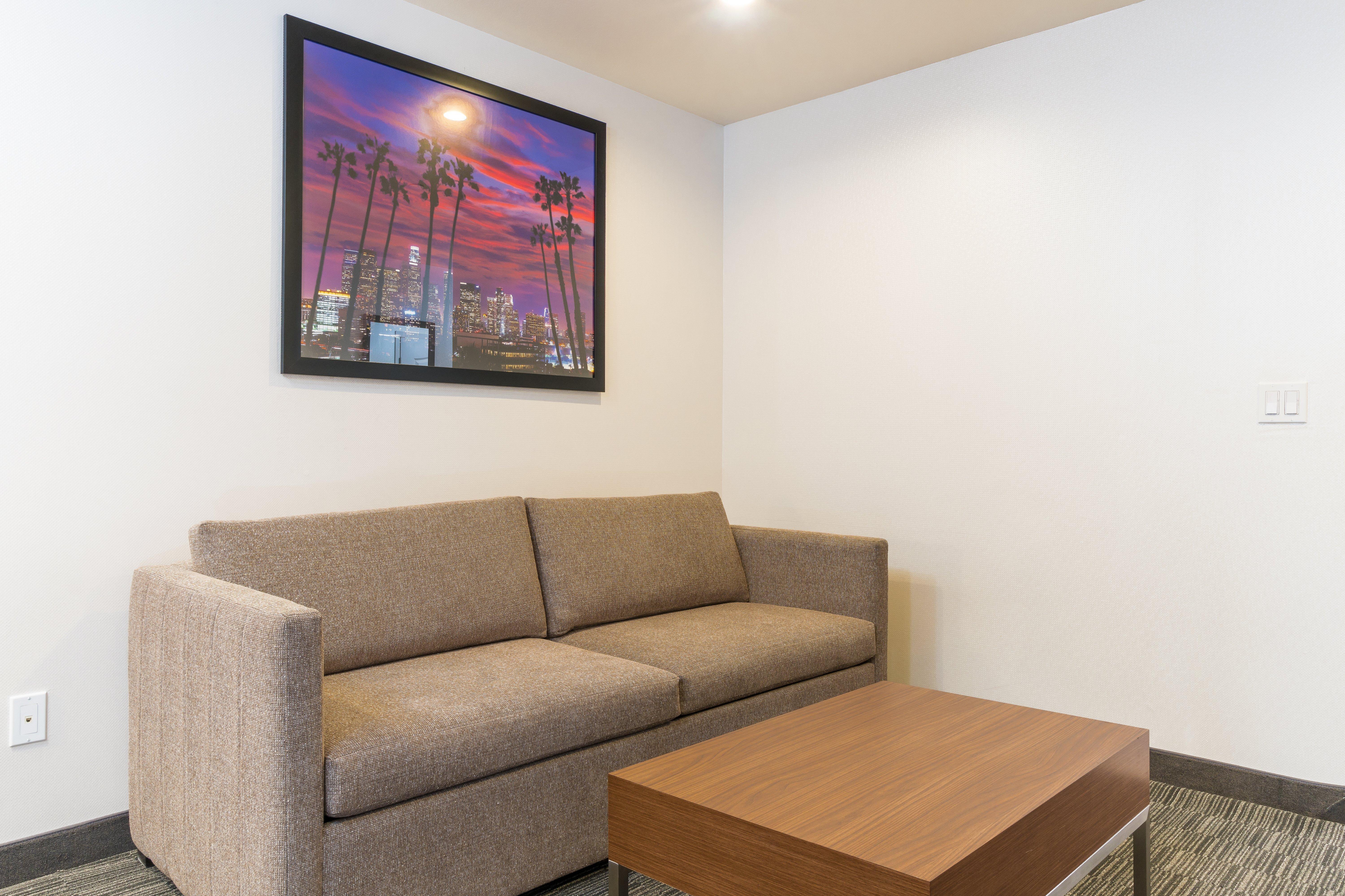 Holiday Inn Express Hollywood Walk Of Fame By Ihg Los Ángeles Exterior foto